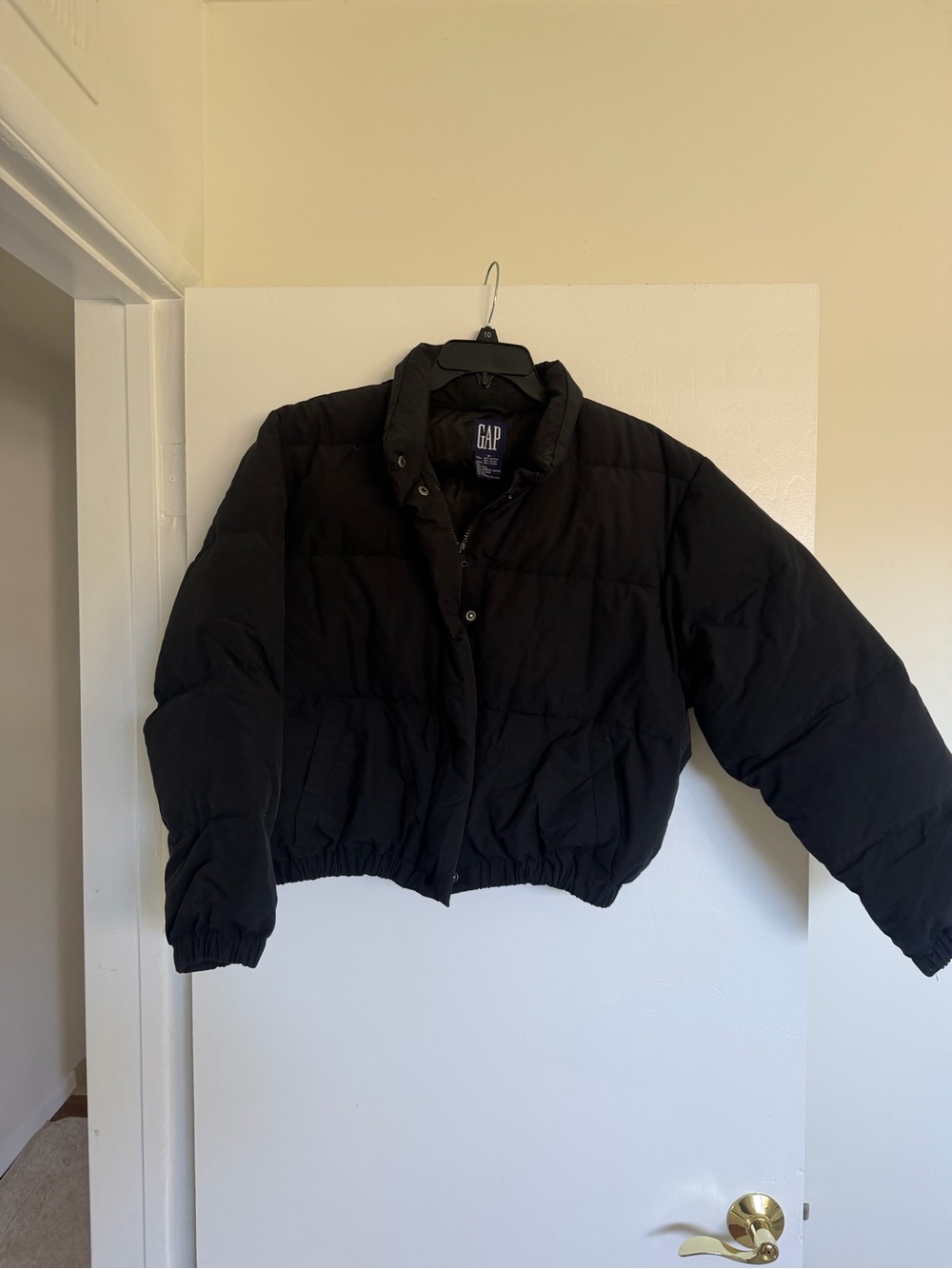 GAP Black Quilted Puffer Jacket